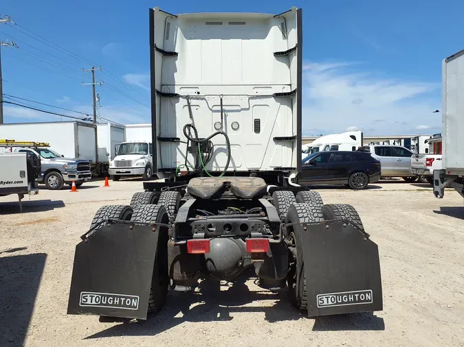 2020 NAVISTAR INTERNATIONAL LT625 SLPR CAB