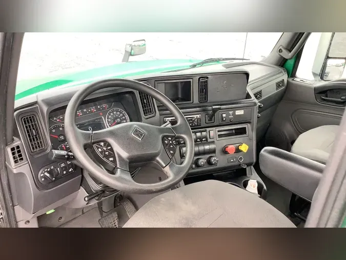 2020 International LT