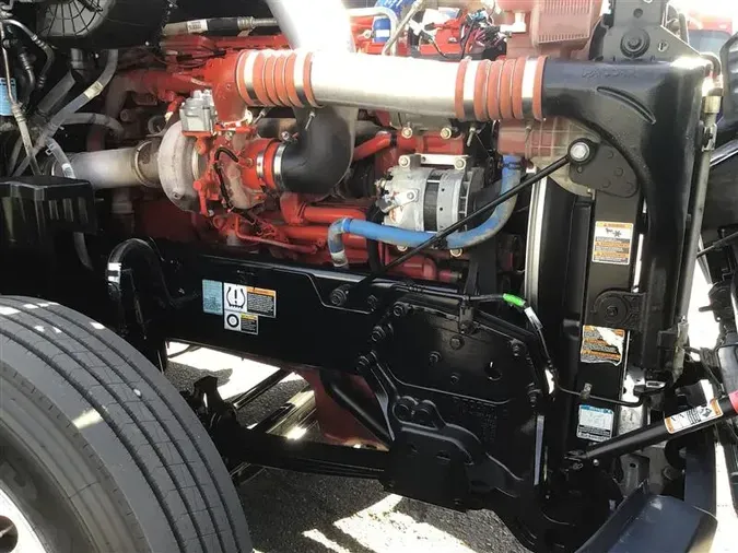 2022 KENWORTH T680