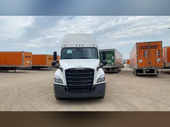 2023 Freightliner Cascadia 126db1962c5dab135f21d943510530ddf58