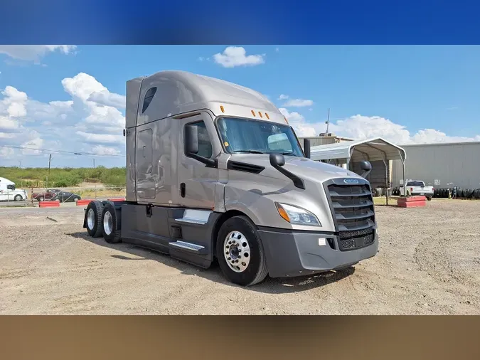 2022 Freightliner Cascadia 126db19f30790c424f233c6a8f53b4f414d