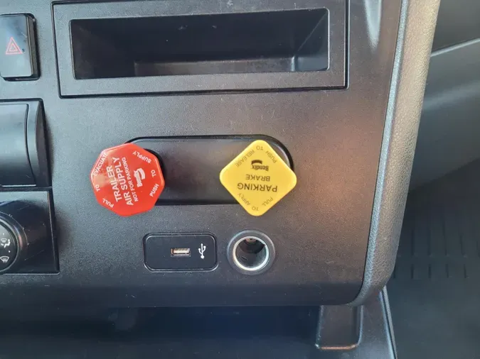 2022 International LT625db1b1ed1dfa527161b7733ee752e754b