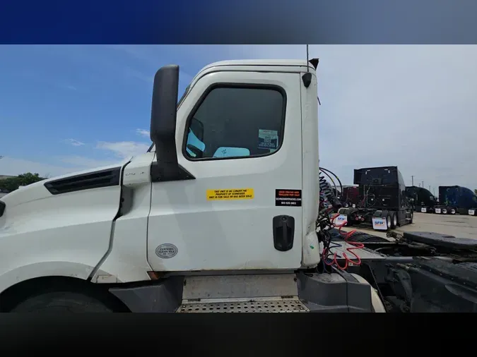 2019 Freightliner Cascadia 126db1c299fd0648574b00ef8e35f9e74b2