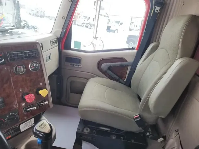 2005 International PAYSTAR 5600