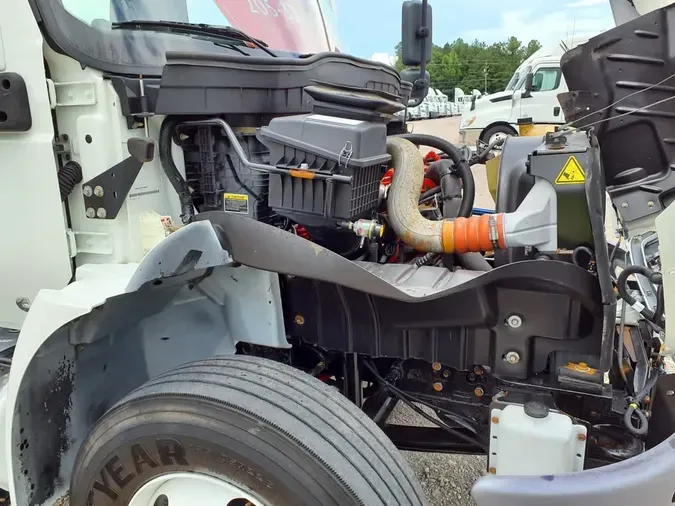 2020 NAVISTAR INTERNATIONAL MV607 (4X2)