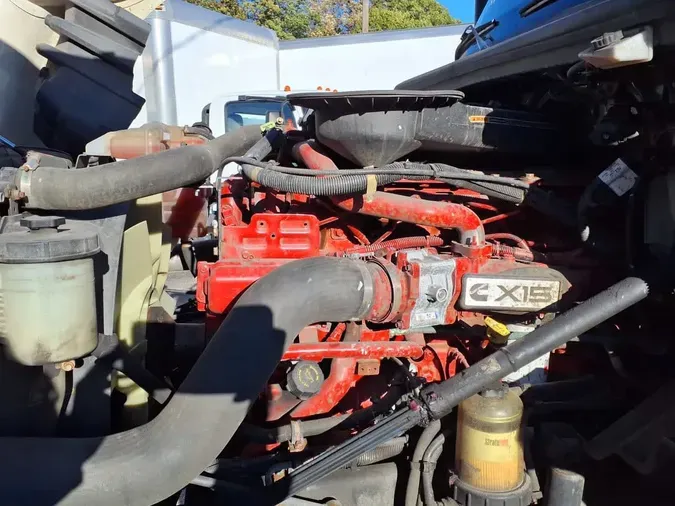 2021 NAVISTAR INTERNATIONAL LT625 DAYCAB S/A