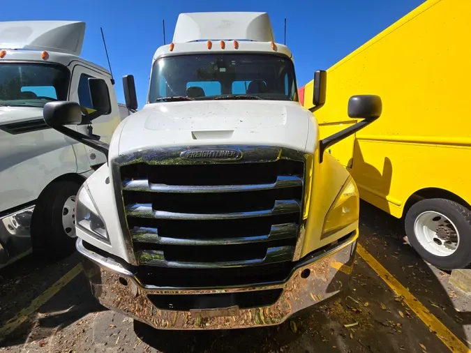 2020 FREIGHTLINER/MERCEDES NEW CASCADIA PX12664