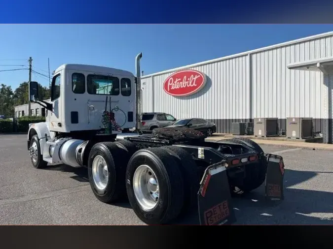 2021 Peterbilt 567