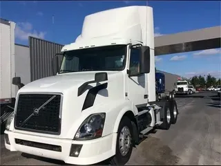 2016 Volvo VNL64T300