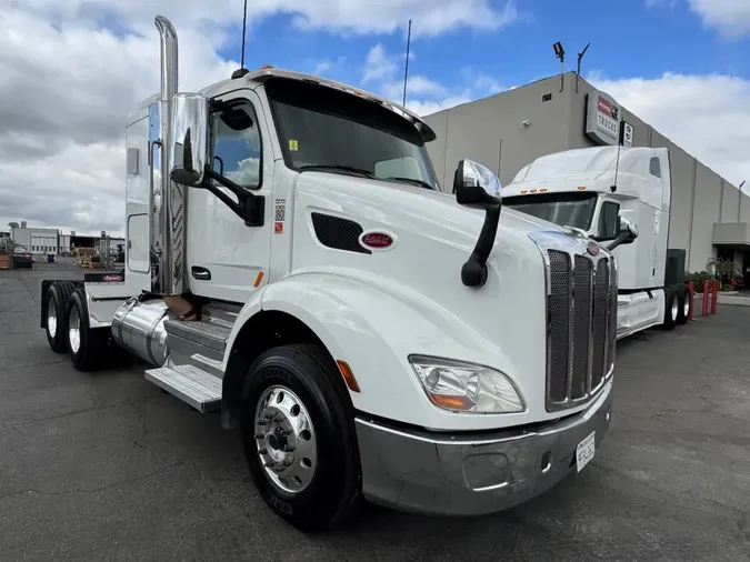 2019 Peterbilt 579