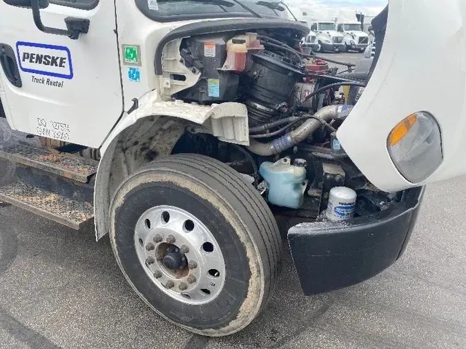 2019 Freightliner M2