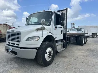 2014 FREIGHTLINER BUSINESS CLASS M2 106