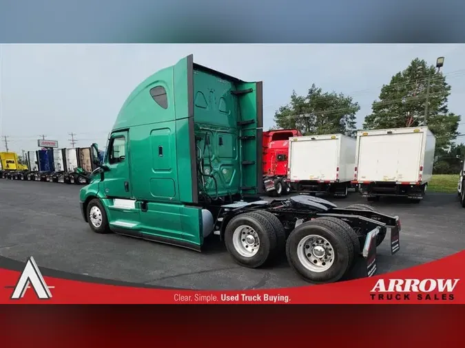 2020 FREIGHTLINER CA126