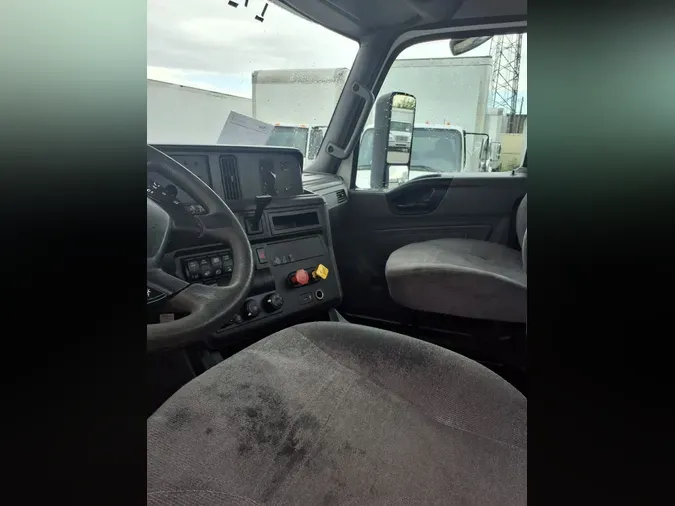2019 NAVISTAR INTERNATIONAL LT625 DAYCAB T/A