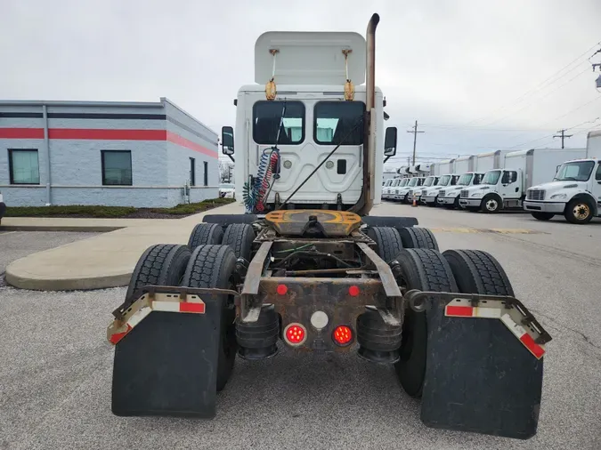 2014 FREIGHTLINER/MERCEDES CASCADIA 125