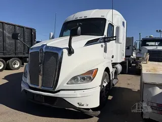 2022 KENWORTH T680