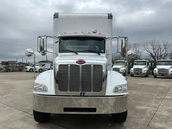 2020 Peterbilt 337