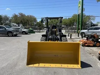 2022 John Deere 204L
