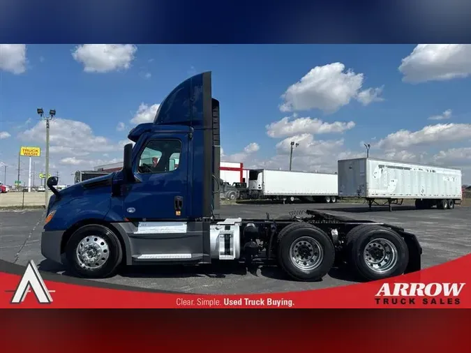 2020 FREIGHTLINER CA126