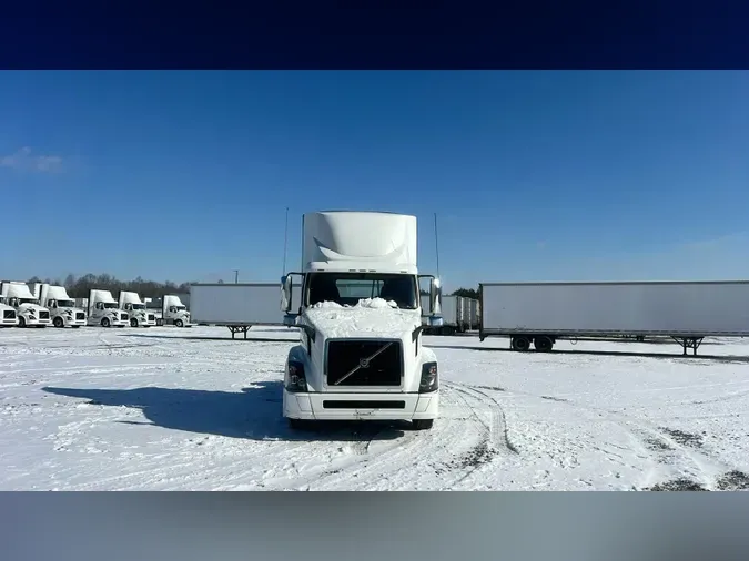 2018 Volvo VNL300