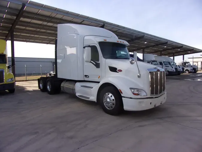 2020 Peterbilt 579