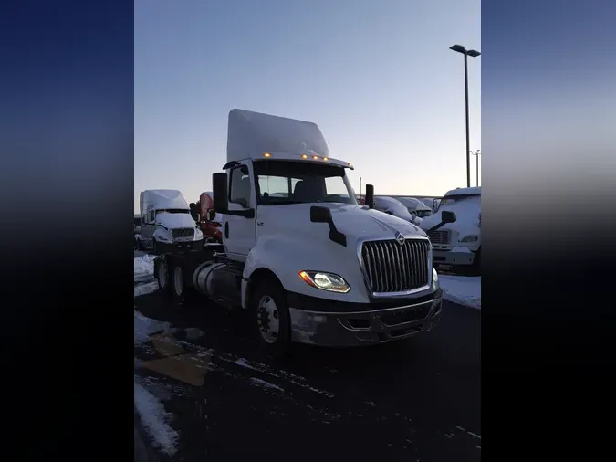 2019 NAVISTAR INTERNATIONAL LT625 DAYCAB T/Adb4cf6eaa046c691dcf5fd825998b52b