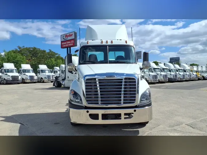 2019 FREIGHTLINER/MERCEDES CASCADIA 125db51817a7e6ca6a04ef31696e8041707