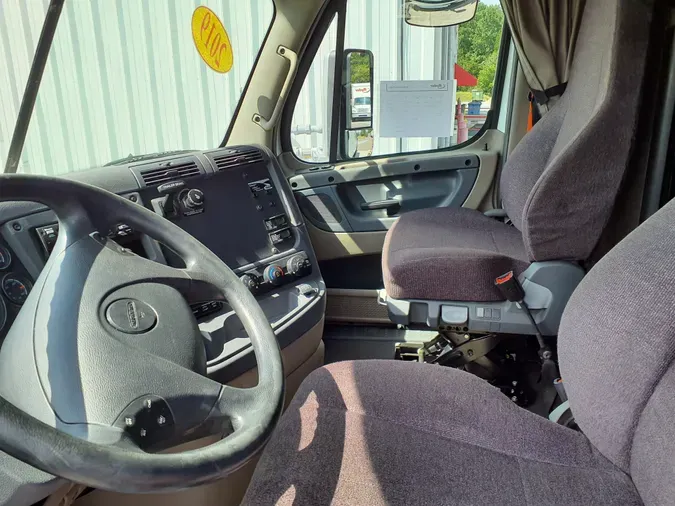 2019 FREIGHTLINER/MERCEDES CASCADIA 125