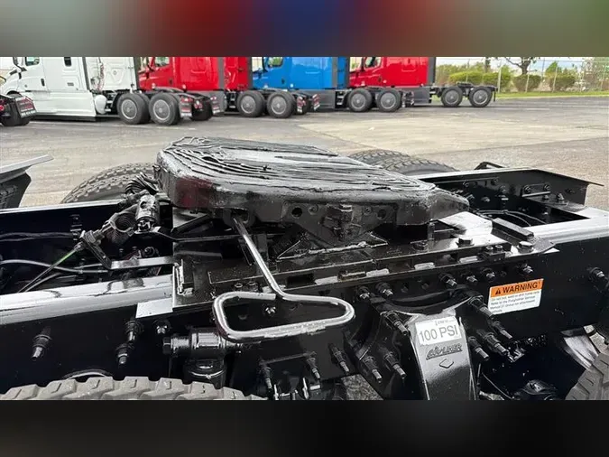2023 FREIGHTLINER CA126