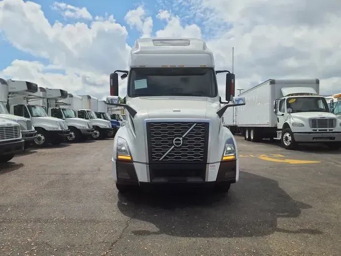 2019 VOLVO VNL64T 670db66d4a706f2e2e330919d2bc192ce38
