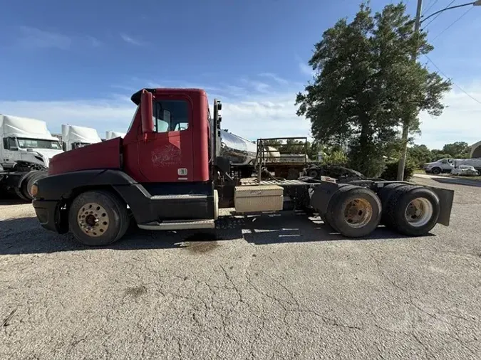 2007 FREIGHTLINER CENTURY 120