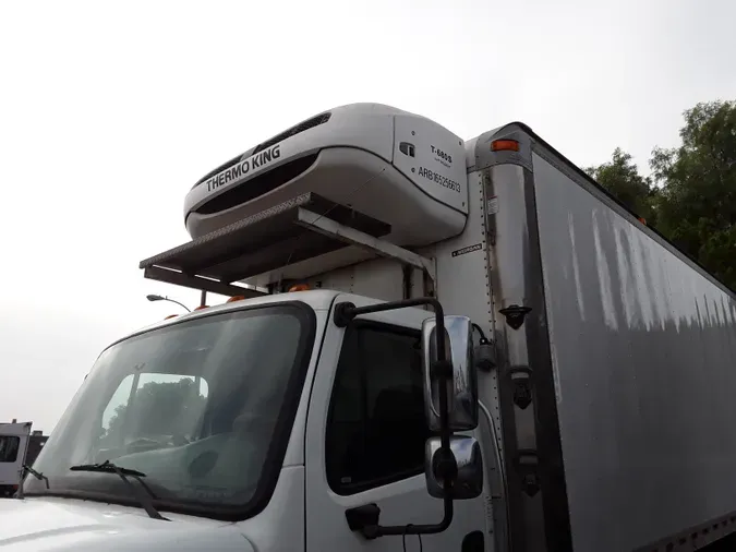 2017 FREIGHTLINER/MERCEDES M2 106