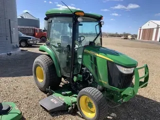 2017 John Deere 3039R