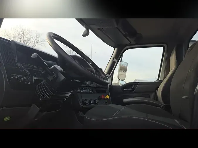 2020 INTERNATIONAL RH613