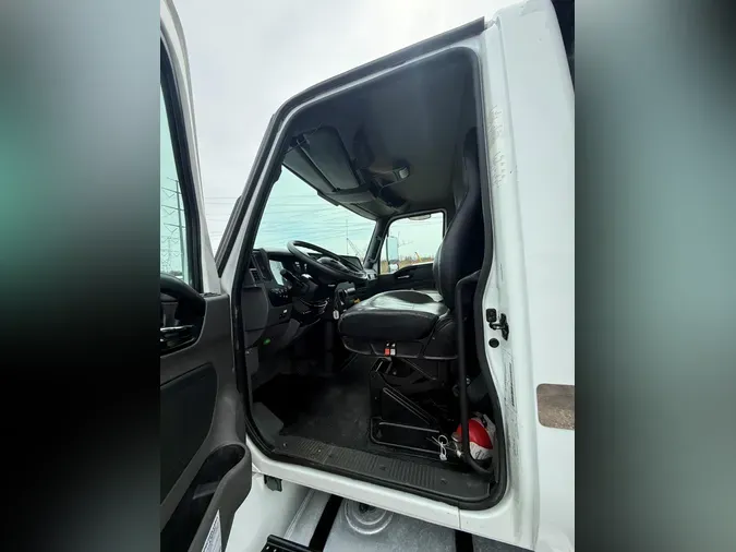 2019 International MV607db72a5f4a371f4924c2960128b4c1dd2