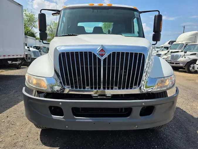 2019 NAVISTAR INTERNATIONAL 4300