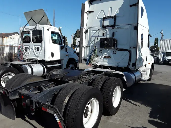 2019 FREIGHTLINER/MERCEDES NEW CASCADIA PX12664