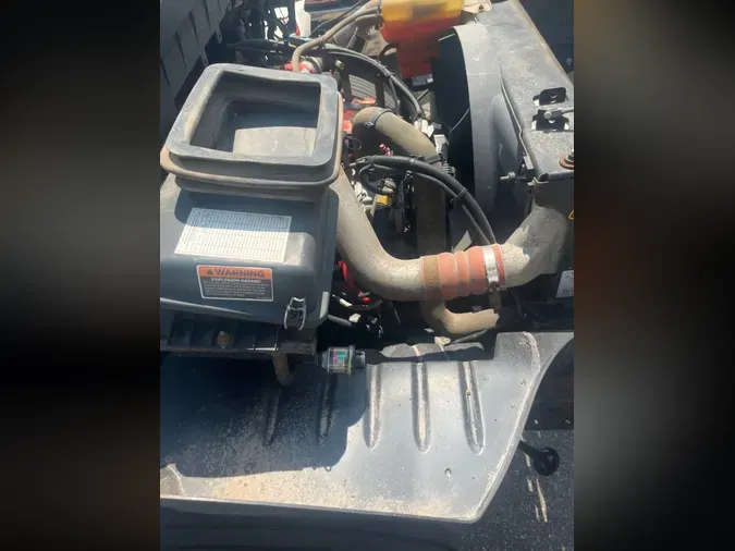 2021 NAVISTAR INTERNATIONAL MV607 (4X2)