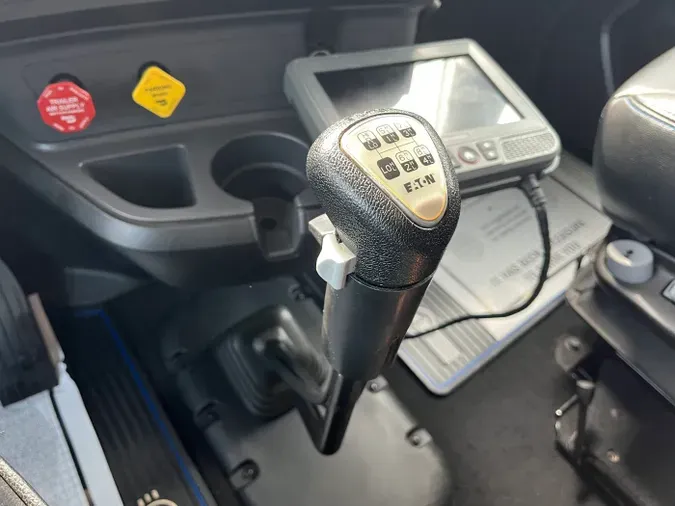 2020 Kenworth W990