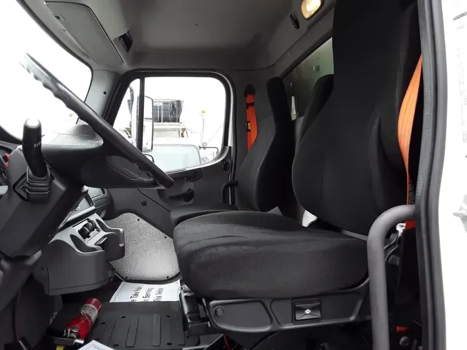 2018 FREIGHTLINER/MERCEDES M2 106db7cb49cbea0fc0f256ba46b468097b1