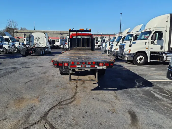 2019 FREIGHTLINER/MERCEDES M2 106