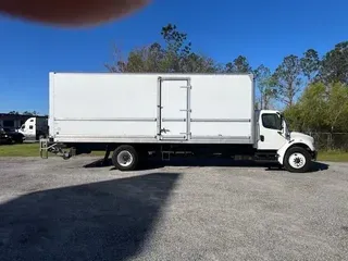 2018 Freightliner Business Class M2 106