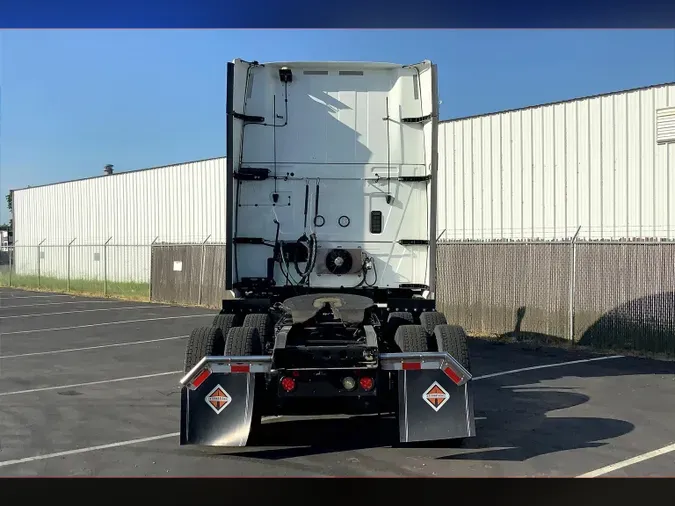 2021 INT LT625 6x4