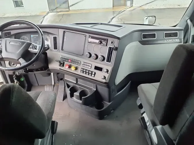 2019 FREIGHTLINER/MERCEDES NEW CASCADIA PX12664