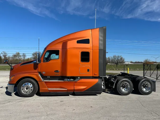 2025 Kenworth T680