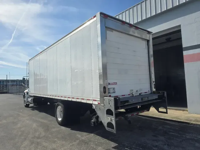 2019 NAVISTAR INTERNATIONAL 4300