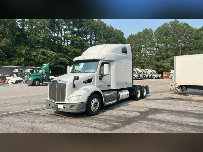 2021 Peterbilt 579db85fe46d4737d48391db24fbc0ecc38