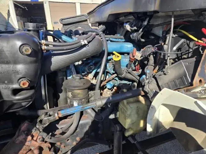 2006 International 4300db8a3e0e803d6d5ff46061ade3fdc064