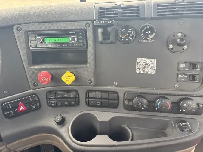 2020 FREIGHTLINER/MERCEDES CASCADIA 125