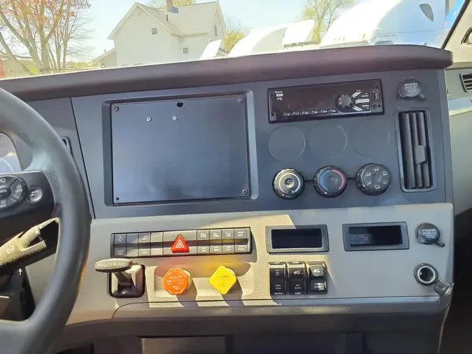 2020 FREIGHTLINER/MERCEDES NEW CASCADIA PX12664